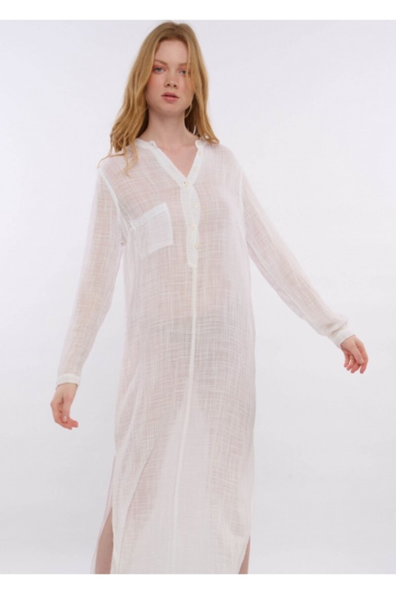 SHIRT DRESS WITH POCKETS ON THE UPPER