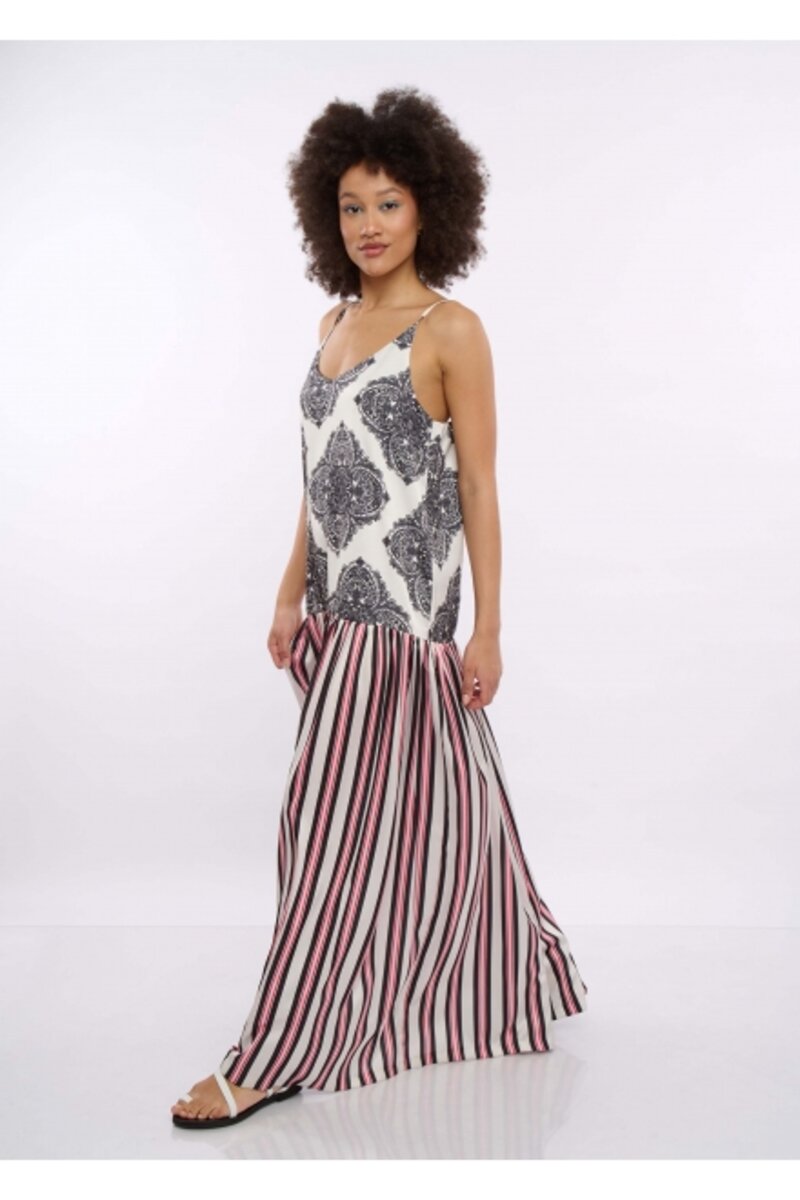 MAXI DRESS WITH DOUBLE DESIGN