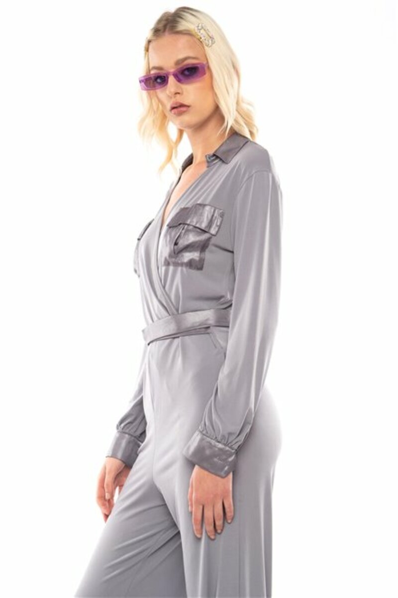JUMPSUIT WITH LONG SLEEVE AND BELT
