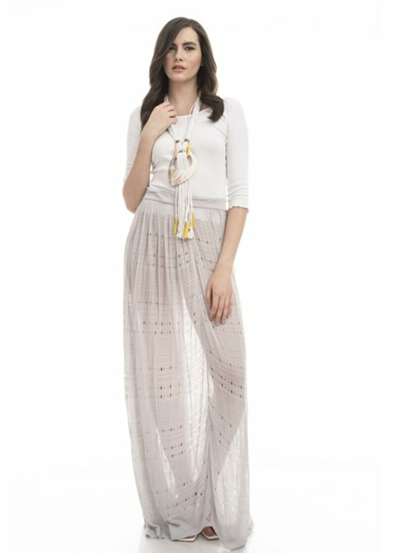 Maxi skirt with hole design