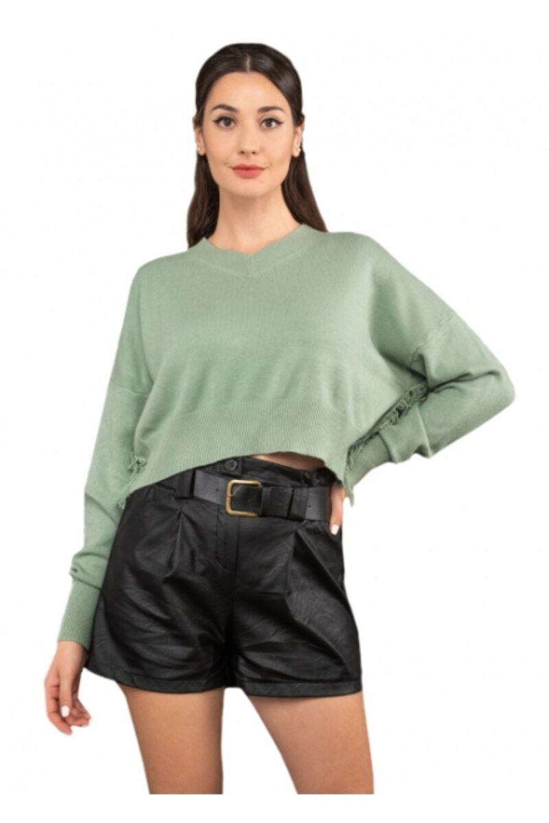 Wool blouse with V neck and...