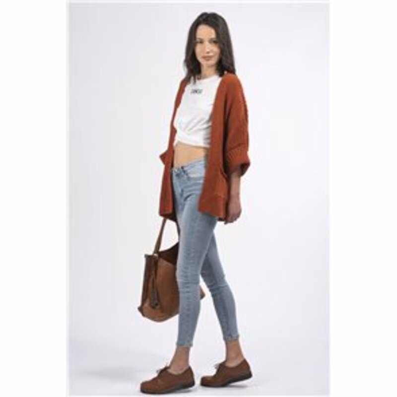 KNITTED JACKET WITH POCKETS AND SHORT SLEEVE