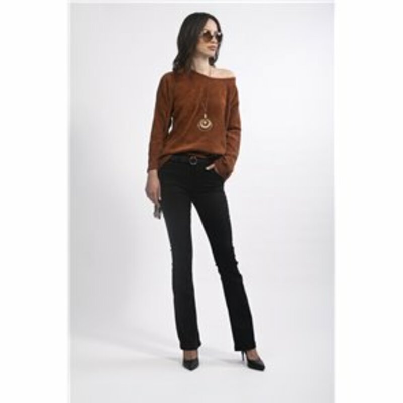 KNITTED LOOSE BLOUSE WITH EMBROSSED TEXTURE