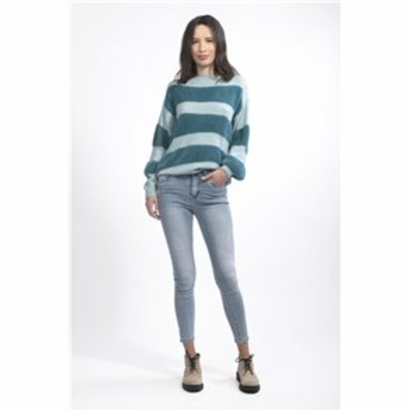 KNITTED BLOUSE WITH FUR STRIPE