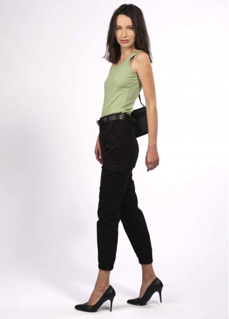 TROUSERS WIDE STYLE WITH POCKETS AND FABRIC BELT