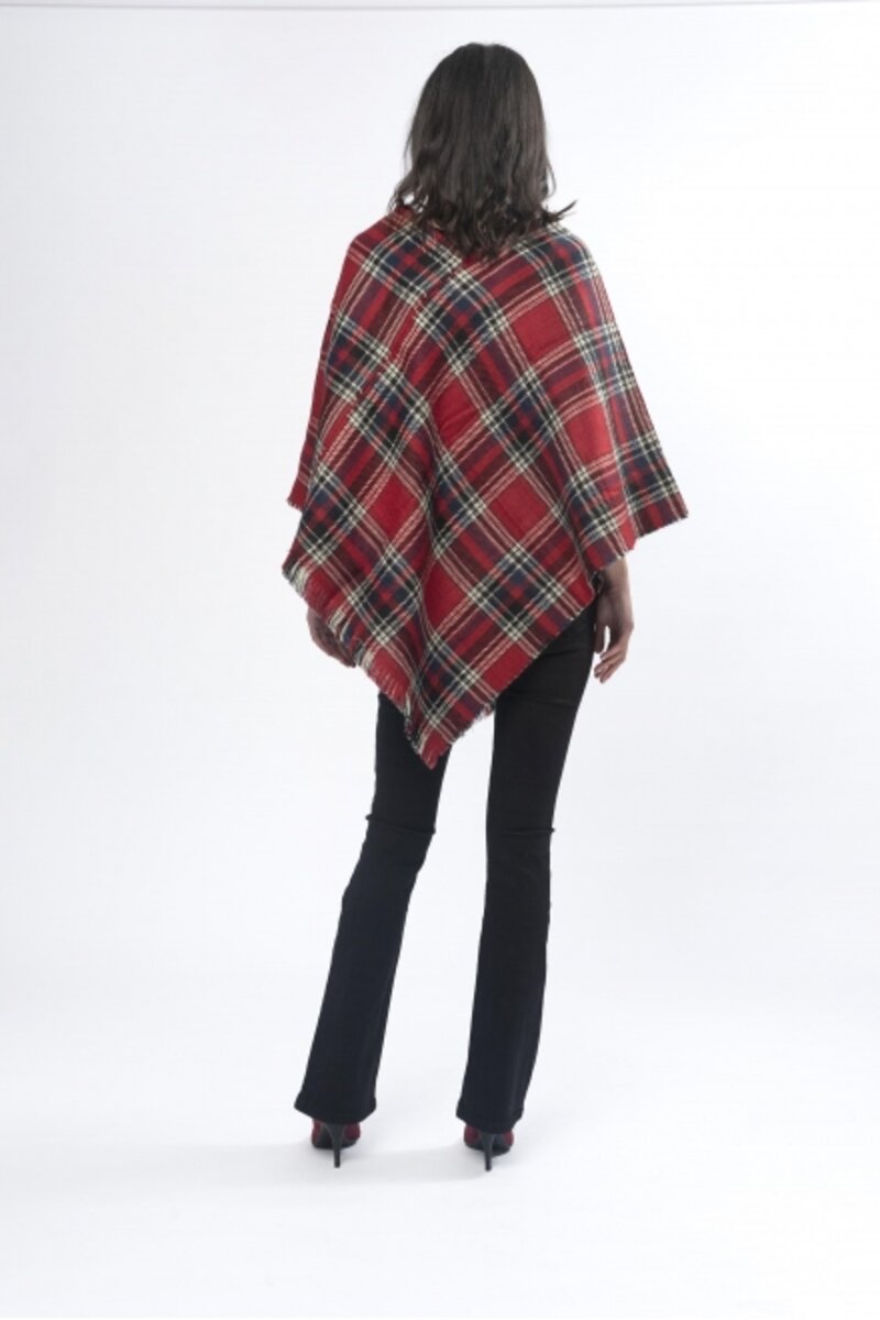 WOLLEN PONCHO WITH CHECKED DESIGN