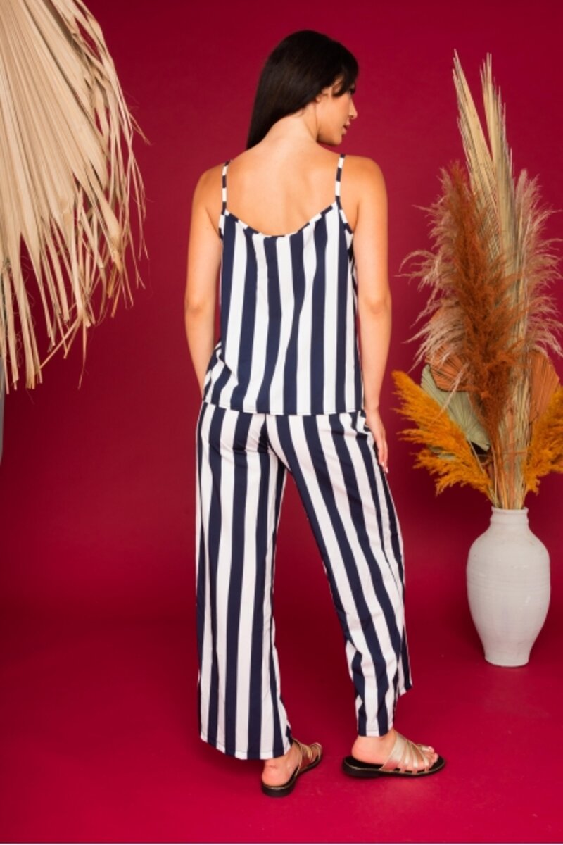 SET BLOUSE WITH STRIPE AND TROUSERS WITH STRAP