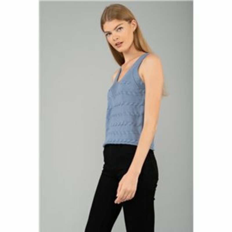 KNITTED BLOUSE WITH STRAPS