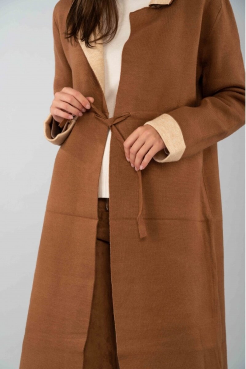 LONG WOOL JACKET WITH CORD IN THE MIDDLE